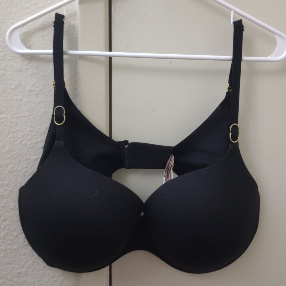 Victoria's Secret Incredible Bra